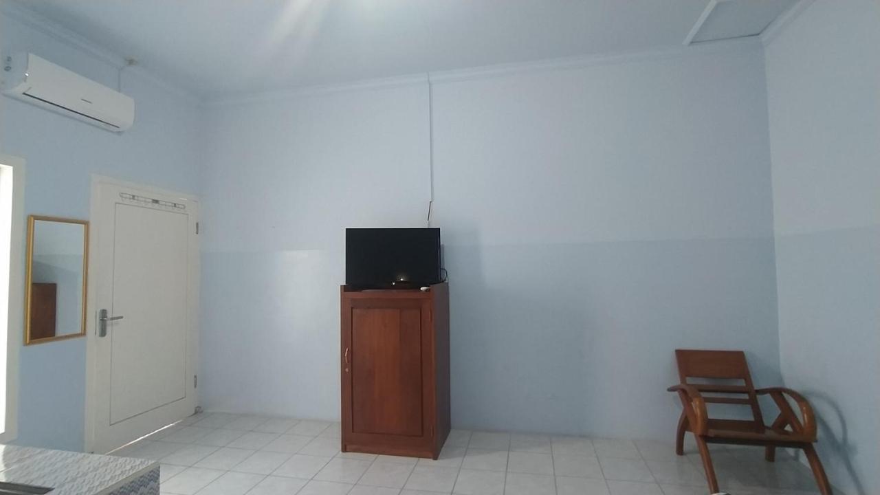 Omah Kost Family Syariah Hotel 4*